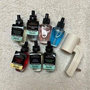 Bundle of Bath and Body Works Wallflower Plug In Refills and Wall Plug!